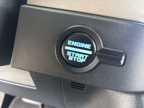 Used 2025 Ford Bronco Outer Banks AWD/4WD image 23