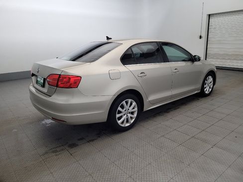 Used 2013 Volkswagen Jetta SE FWD image 10