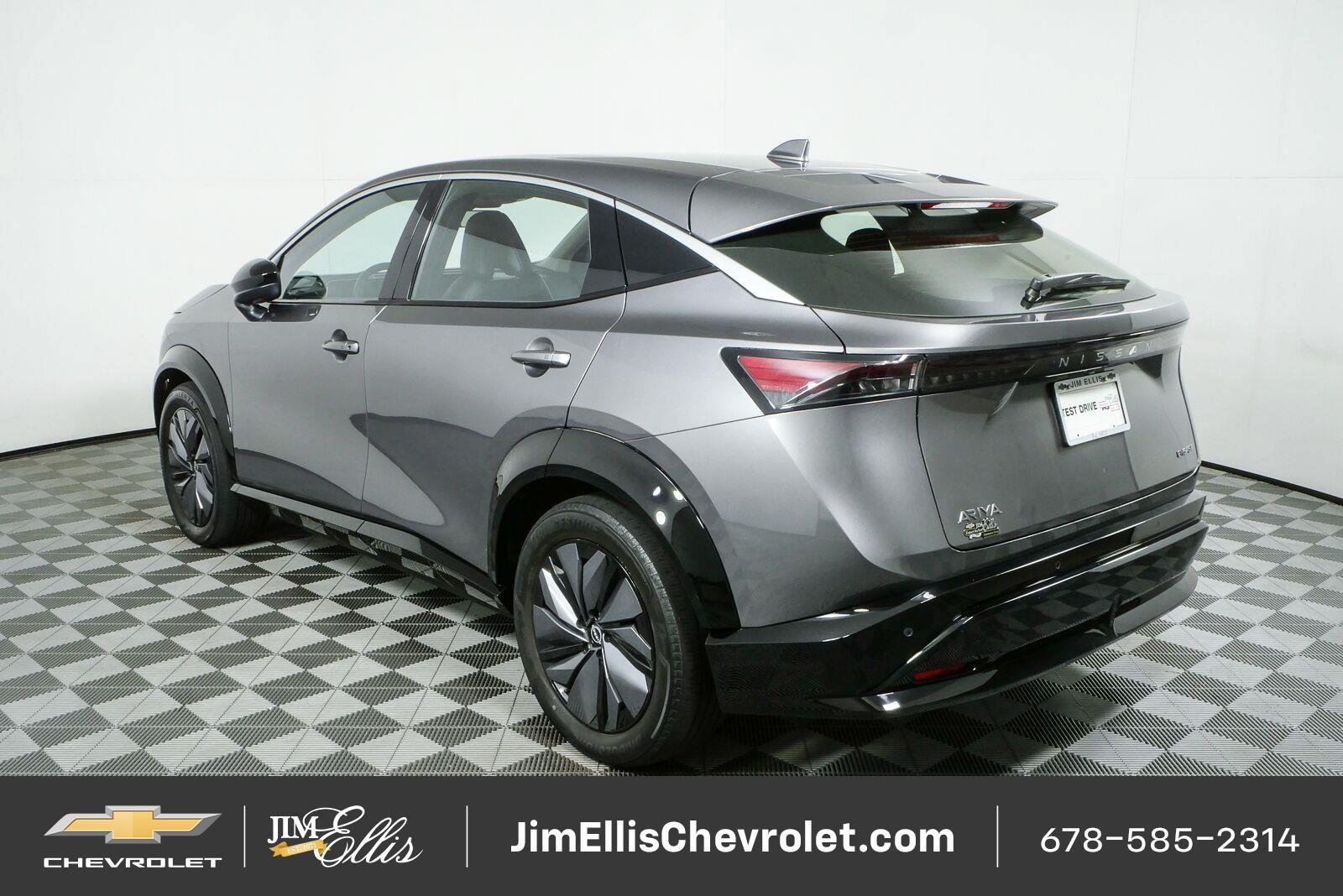Used 2023 Nissan Ariya FWD image 29