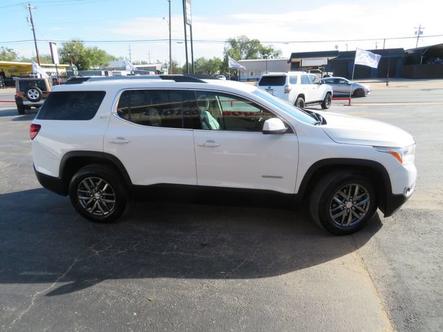 Used 2017 GMC Acadia SLT w/ LPO, Cargo Package FWD image 4
