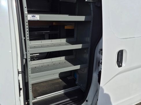 Used 2017 Nissan NV200 SV w/ Technology Package FWD image 8