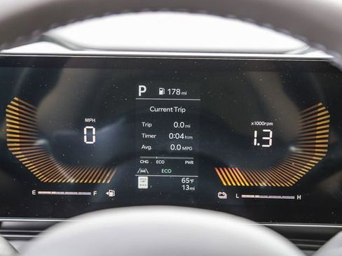 New 2026 Kia Carnival LXS image 23