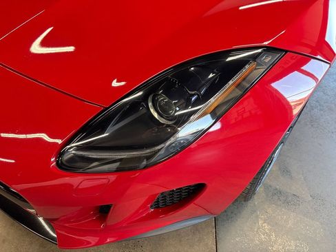 Used 2015 Jaguar F-TYPE S RWD image 17