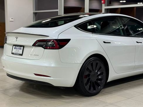Used 2022 Tesla Model 3 Performance image 11