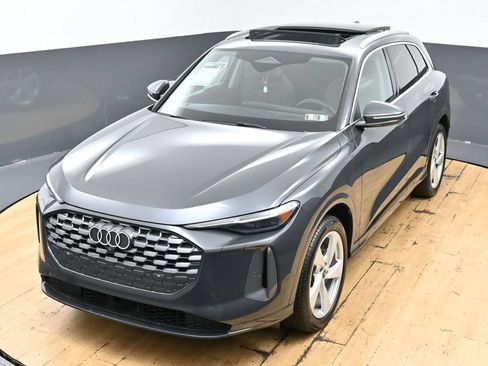 Used 2025 Audi Q5 Prestige AWD/4WD image 46