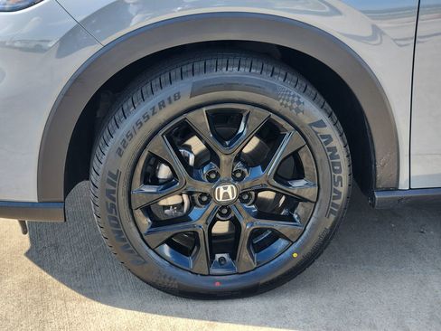 Certified 2025 Honda HR-V Sport image 11