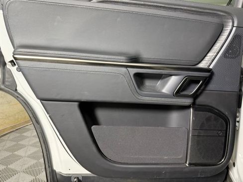 Used 2023 Rivian R1S Adventure AWD/4WD image 22