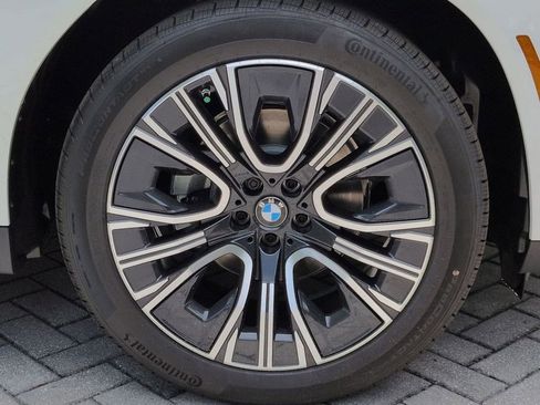 New 2026 BMW X3 xDrive30i w/ Premium Package AWD/4WD image 11