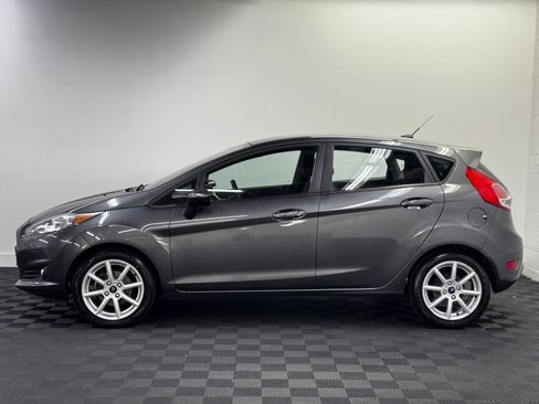 Used 2019 Ford Fiesta SE w/ Equipment Group 201A FWD image 3