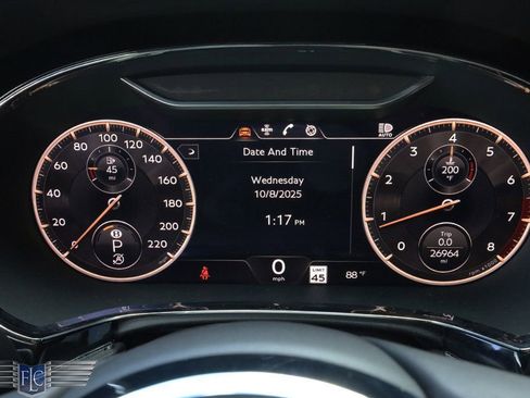 Used 2022 Bentley Flying Spur V8 image 29