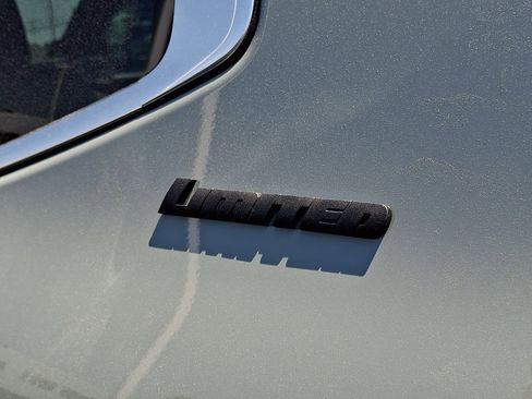 New 2026 Toyota Tundra Limited AWD/4WD image 6
