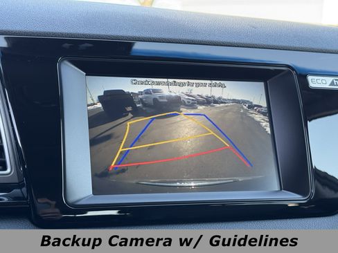 Used 2017 Kia Niro EX image 8