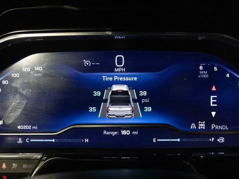 Certified 2023 Chevrolet Silverado 1500 LT image 30