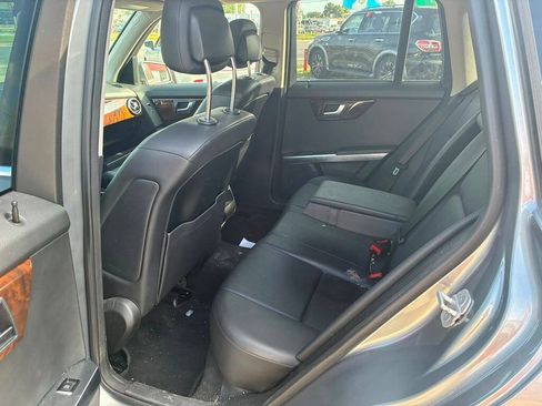 Used 2015 Mercedes-Benz GLK 350 4MATIC image 10