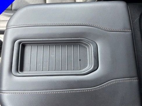 Used 2022 Chevrolet Tahoe High Country image 19