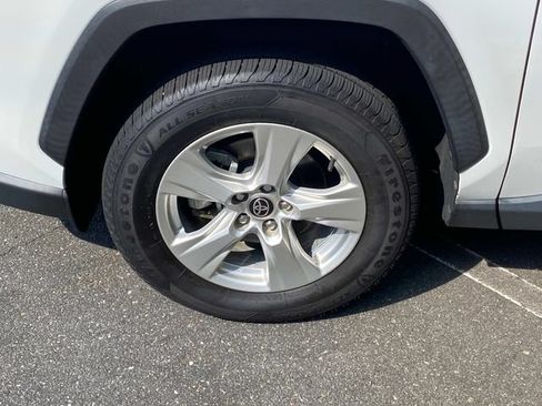 Used 2021 Toyota RAV4 XLE w/ XLE Grade Weather Package AWD/4WD image 6