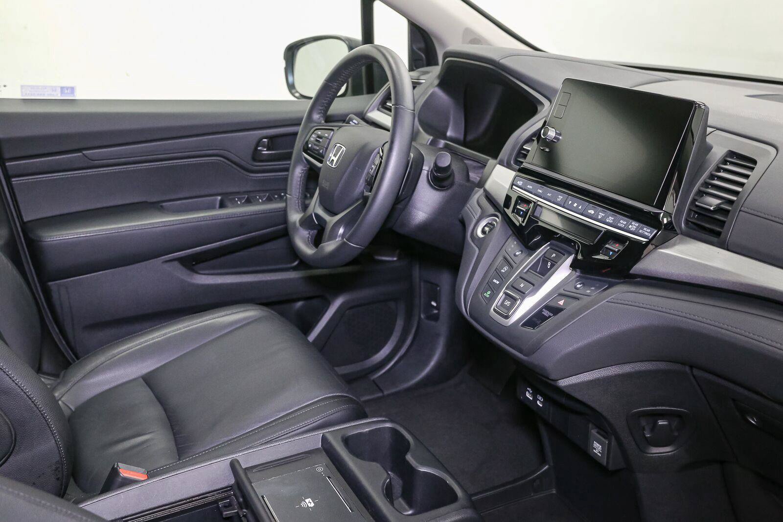 Used 2025 Honda Odyssey EX-L image 17
