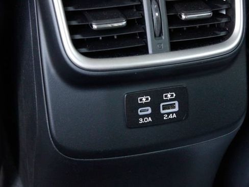 Used 2025 Subaru Outback Onyx Edition AWD/4WD image 16