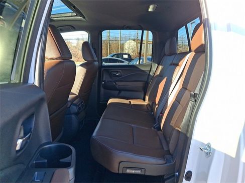 Used 2025 Honda Ridgeline RTL image 10