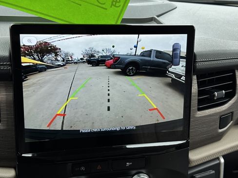 Used 2024 Ford Expedition Max Limited image 25