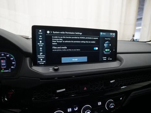 Certified 2024 Honda Accord EX-L image 6