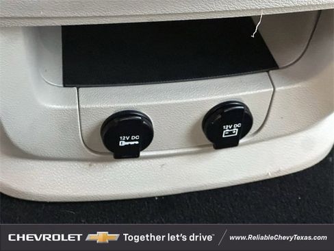 Used 2018 Dodge Grand Caravan SE w/ UConnect Hands-Free Group image 22