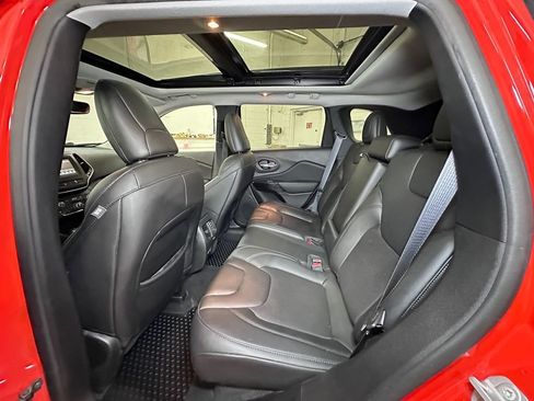 Certified 2021 Jeep Cherokee Latitude Plus image 29