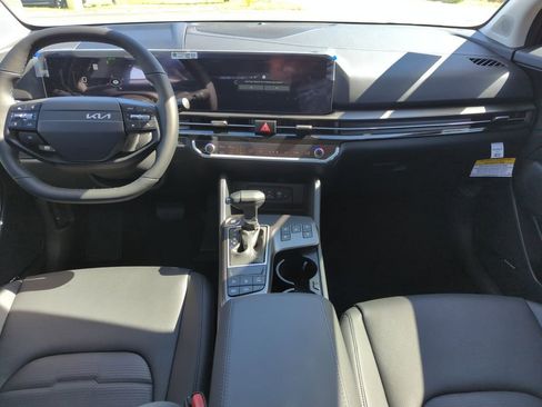 New 2026 Kia Sportage SX FWD image 15