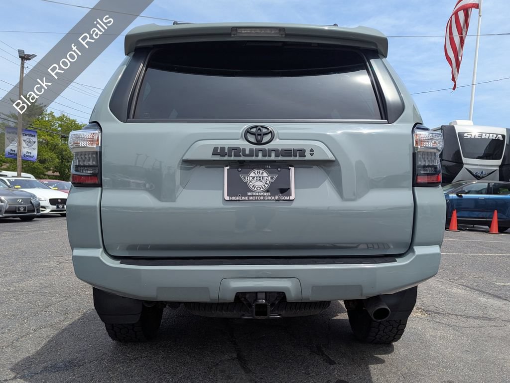 Used 2022 Toyota 4Runner Trail Special Edition AWD/4WD image 10