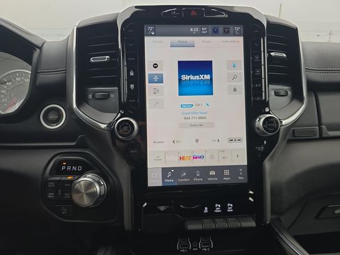 Used 2025 RAM 1500 Laramie image 27