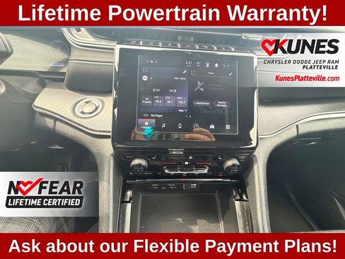 Used 2023 Jeep Grand Cherokee Altitude AWD/4WD image 23