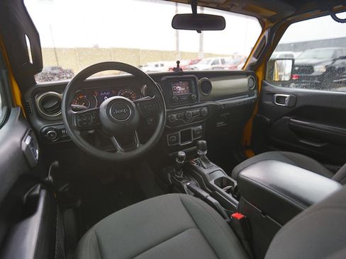 Used 2020 Jeep Wrangler Unlimited Sport AWD/4WD image 11
