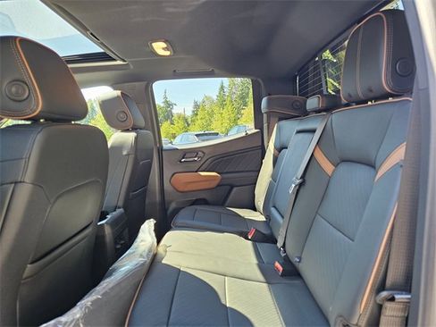 New 2025 GMC Canyon AT4 w/ Nightfall Edition image 14