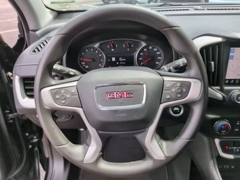 Certified 2022 GMC Terrain SLE w/ Driver Convenience Package AWD/4WD image 19