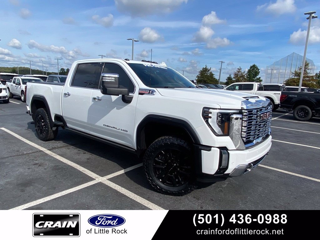 Used 2025 GMC Sierra 2500 Denali w/ Denali Reserve Package AWD/4WD image 1