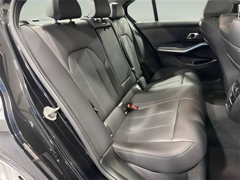 Used 2024 BMW 330i Sedan image 25