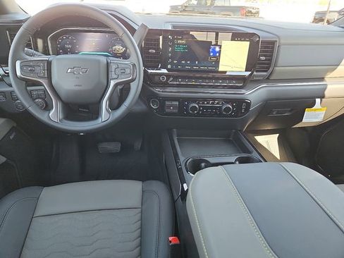 New 2026 Chevrolet Silverado 2500 ZR2 image 11