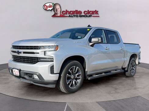 Used 2021 Chevrolet Silverado 1500 RST RWD image 2