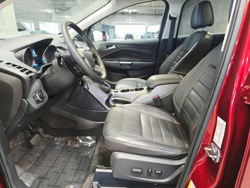 Used 2016 Ford Escape SE w/ Leather Comfort Package AWD/4WD image 22