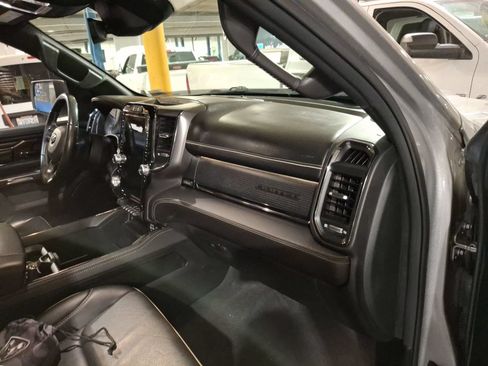 Used 2022 RAM 1500 Limited AWD/4WD image 16