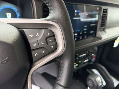 New 2025 Ford Bronco Badlands AWD/4WD image 18