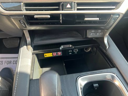 Used 2023 Lexus RX 350 Premium Plus w/ Accessory Package AWD/4WD image 29