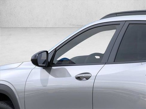 New 2026 Chevrolet Trax RS FWD image 12