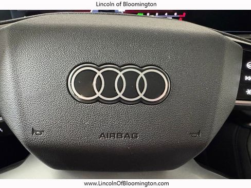 Used 2025 Audi Q5 Premium Plus w/ Premium Plus image 40