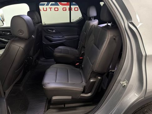 Used 2023 Chevrolet Traverse RS w/ LPO, Floor Liner Package AWD/4WD image 36