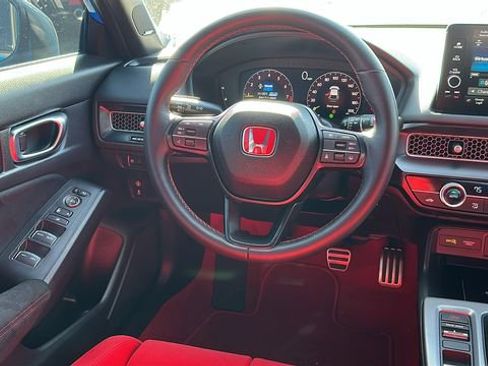 Used 2025 Honda Civic Type R image 22