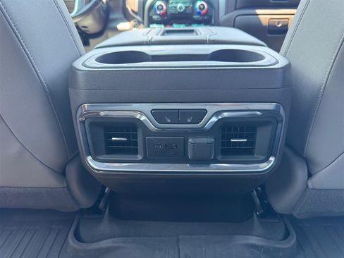 Used 2020 GMC Sierra 1500 SLT w/ SLT Premium Plus Package AWD/4WD image 22