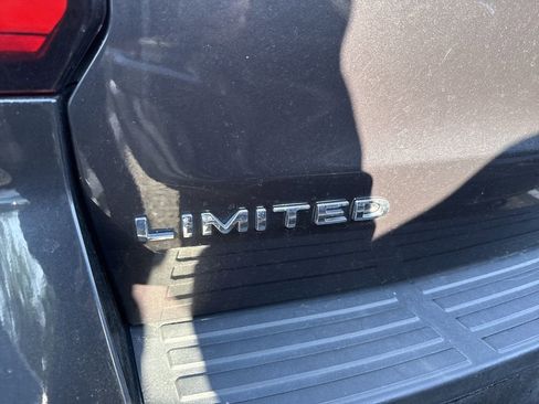 Used 2024 Ford Expedition Max Limited image 20