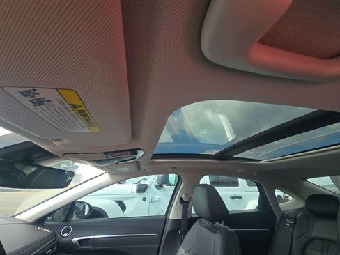 Used 2020 Hyundai Sonata Limited image 15