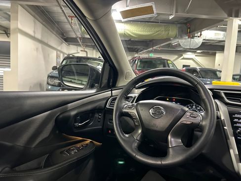 Used 2019 Nissan Murano SL w/ SL Technology Package AWD/4WD image 25